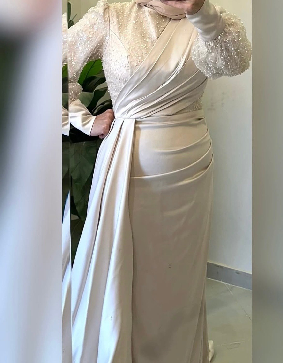 فستان سورايه بيج ستان مع قماش يدوي ميد مطرز بلولي