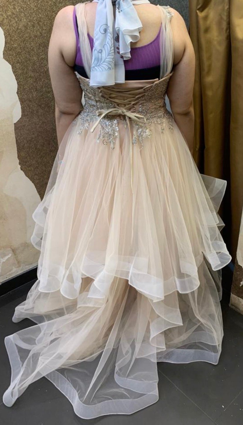 فستان خطوبة جميل. - 2