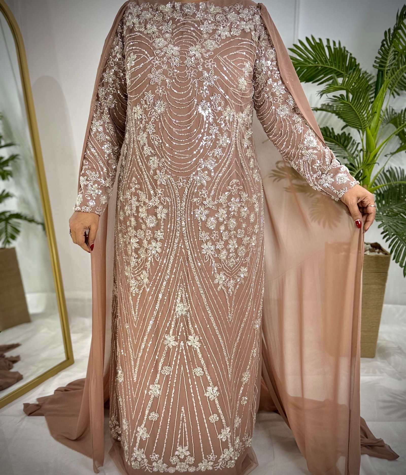 فستان من غير قصه وسط