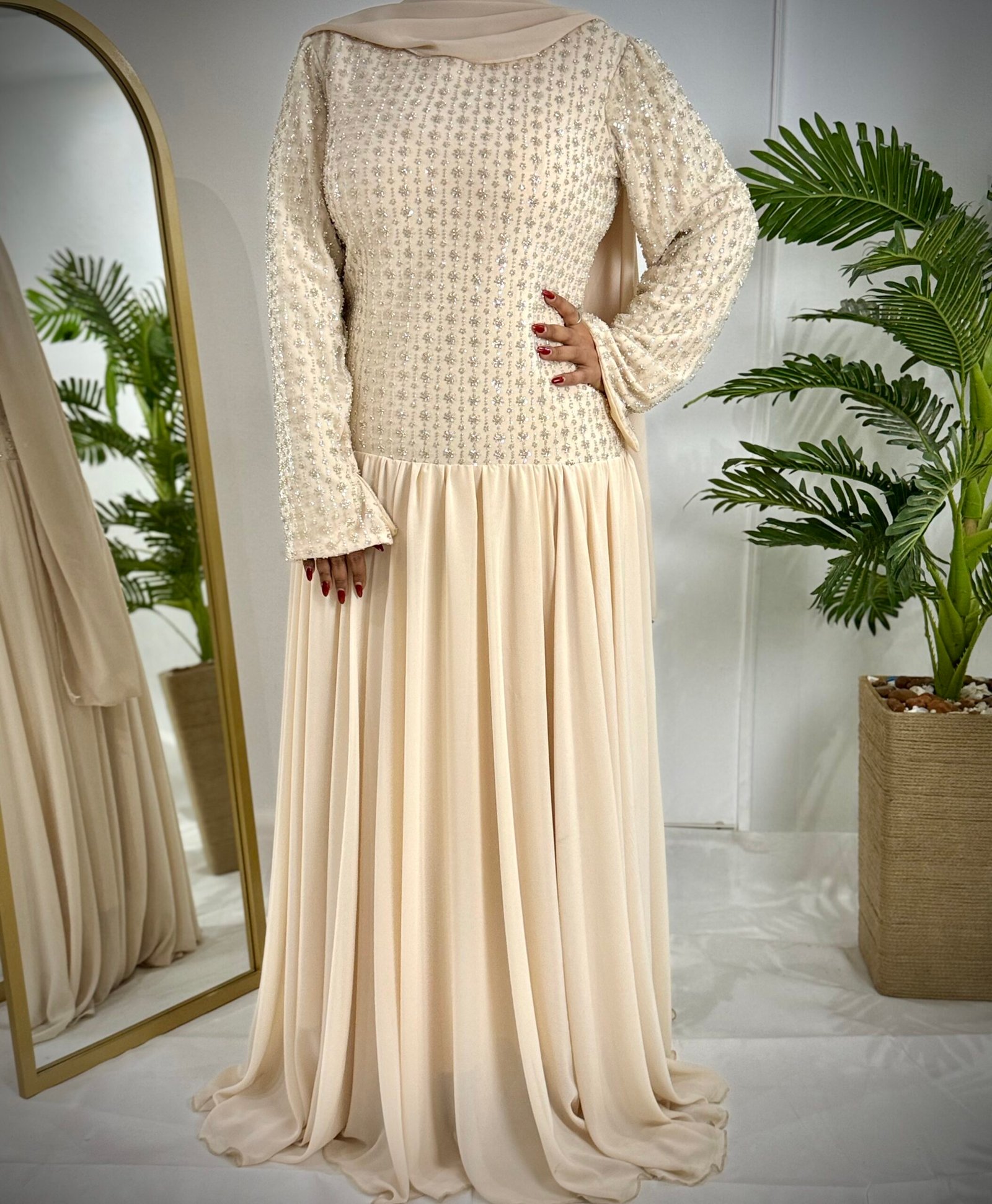 نوع فستان مطرز وشيفون - 2